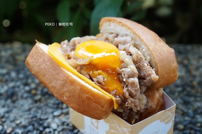 偷吃吐司.南機場美食.南機場早餐.偷吃吐司菜單.偷吃吐司台北.南機場必吃.韓國吐司.韓系吐司.萬華美食.