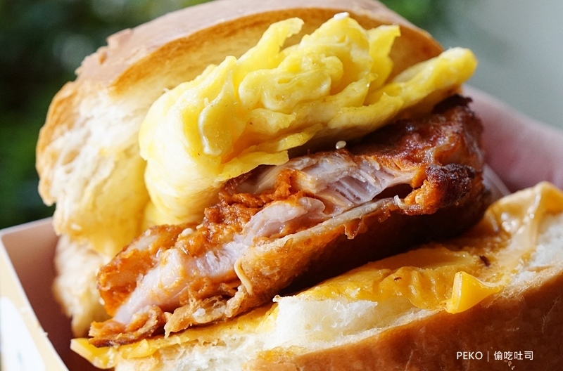 偷吃吐司.南機場美食.南機場早餐.偷吃吐司菜單.偷吃吐司台北.南機場必吃.韓國吐司.韓系吐司.萬華美食.