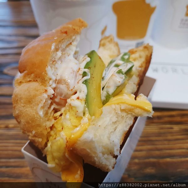 偷吃吐司 偷吃吐司