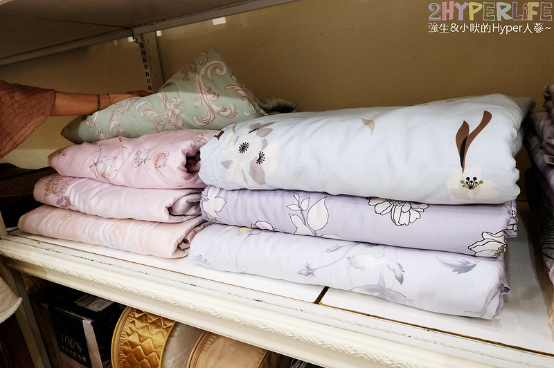 傢飾,出清特賣,好傢在 向上店,好傢在寢具床墊館,好傢在寢具床墊館 台中,家具,家用飾品,寢具床墊,展示品出清,生活用品 @強生與小吠的Hyper人蔘~