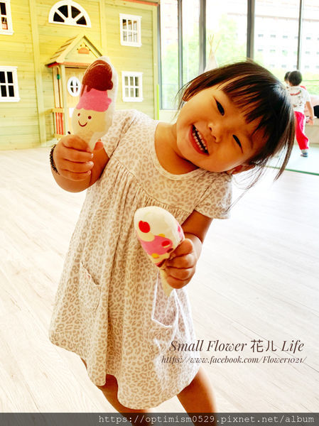 《台南-東區》熱鬧市中心/成大校區/親子遊戲/桌遊聚會/飲品無限暢飲-「樂河親子咖啡屋」