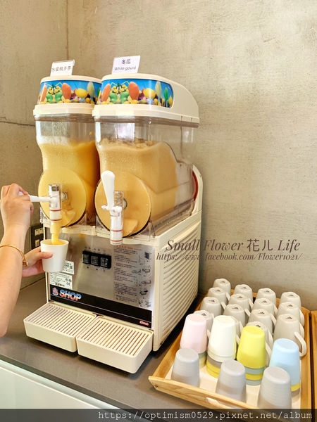 《台南-東區》熱鬧市中心/成大校區/親子遊戲/桌遊聚會/飲品無限暢飲-「樂河親子咖啡屋」