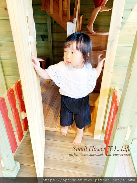 《台南-東區》熱鬧市中心/成大校區/親子遊戲/桌遊聚會/飲品無限暢飲-「樂河親子咖啡屋」