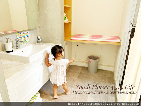 《台南-東區》熱鬧市中心/成大校區/親子遊戲/桌遊聚會/飲品無限暢飲-「樂河親子咖啡屋」