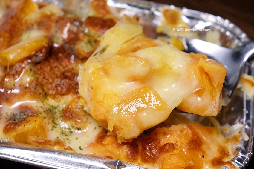 老串角居酒屋。Google分數4.9,網友譽為「在地最強日式居酒屋」,沒有排隊還不見吃得到! @蹦啾♥謝蘿莉 La vie heureuse