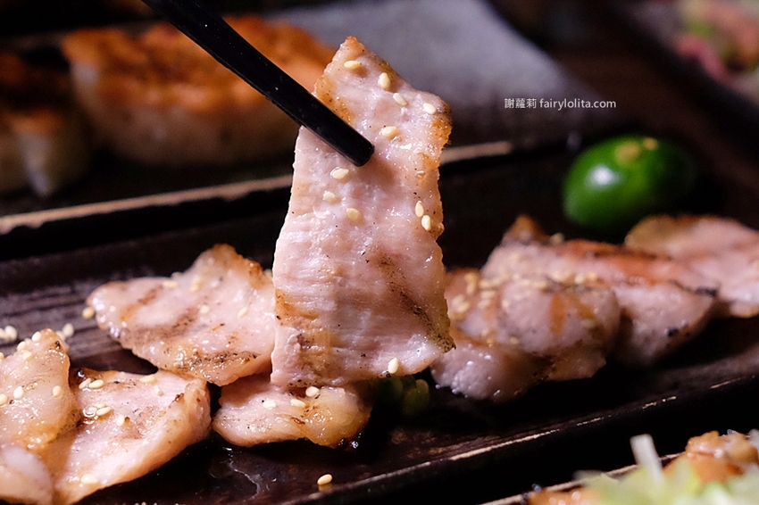 老串角居酒屋。Google分數4.9,網友譽為「在地最強日式居酒屋」,沒有排隊還不見吃得到! @蹦啾♥謝蘿莉 La vie heureuse