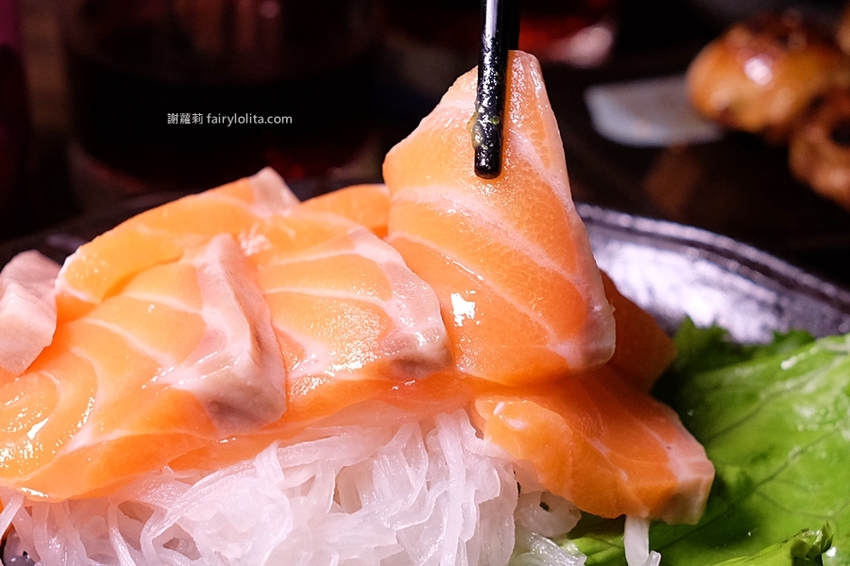 老串角居酒屋。Google分數4.9,網友譽為「在地最強日式居酒屋」,沒有排隊還不見吃得到! @蹦啾♥謝蘿莉 La vie heureuse