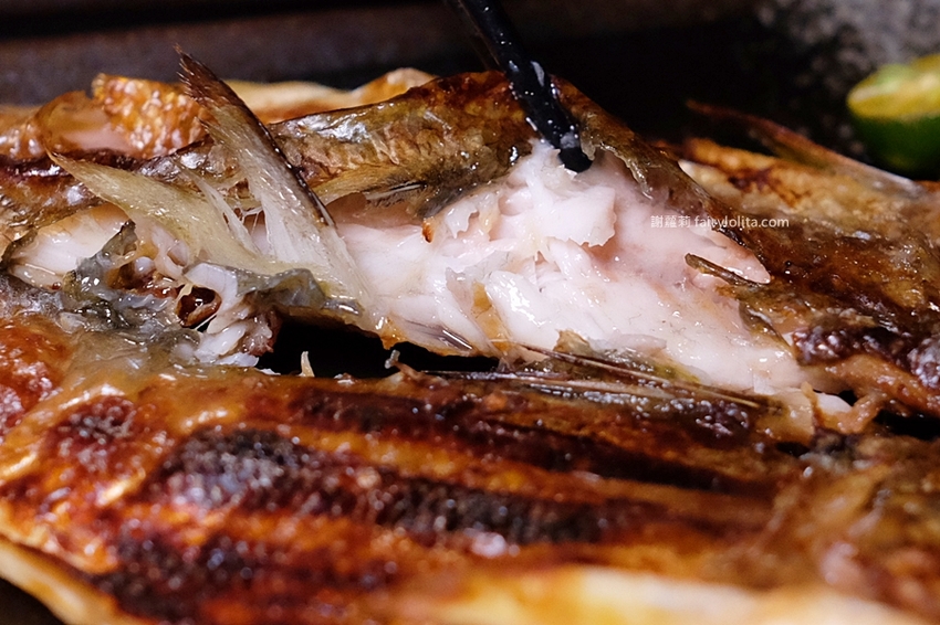 老串角居酒屋。Google分數4.9,網友譽為「在地最強日式居酒屋」,沒有排隊還不見吃得到! @蹦啾♥謝蘿莉 La vie heureuse