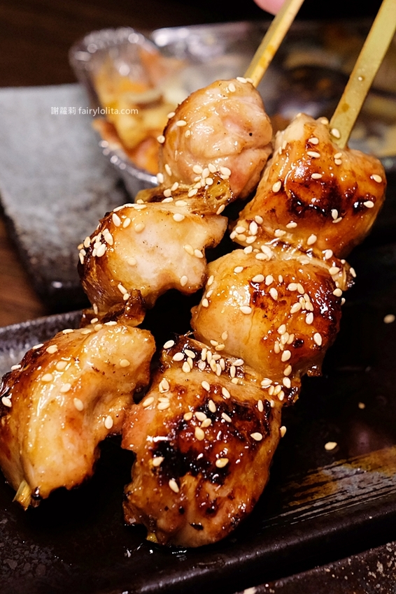 老串角居酒屋。Google分數4.9,網友譽為「在地最強日式居酒屋」,沒有排隊還不見吃得到! @蹦啾♥謝蘿莉 La vie heureuse