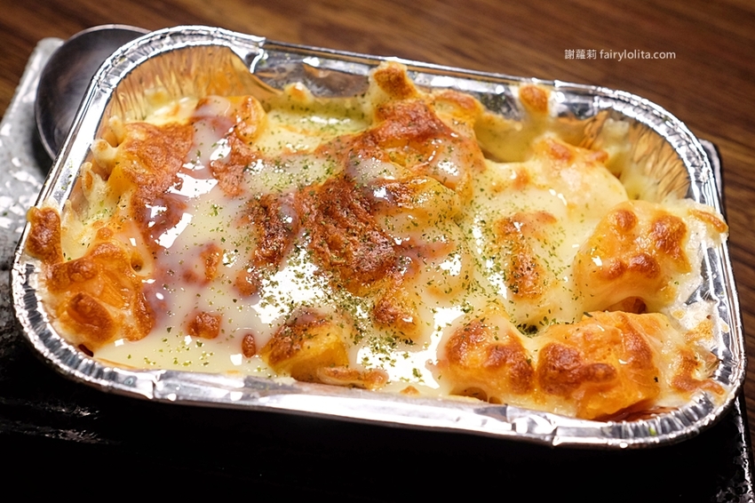 老串角居酒屋。Google分數4.9,網友譽為「在地最強日式居酒屋」,沒有排隊還不見吃得到! @蹦啾♥謝蘿莉 La vie heureuse