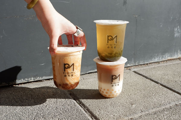【食記】台北・西門｜PiQiMi 必可蜜・簡沛恩新品牌手搖店，獨創四季春茶原葉製作「綠寶珍珠」，每日限量！