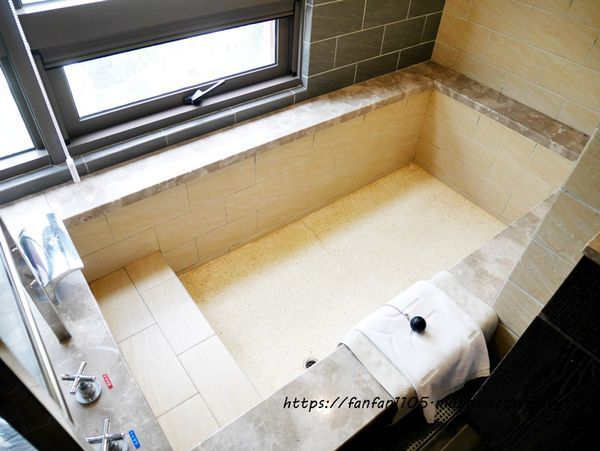 【宜蘭住宿】礁溪麒麟大飯店 #露天風呂 #Spa水療區 #泳池 #兒童遊戲區 #礁溪住宿 #礁溪溫泉 #宜蘭親子飯店 #親子住宿推薦 (13).JPG