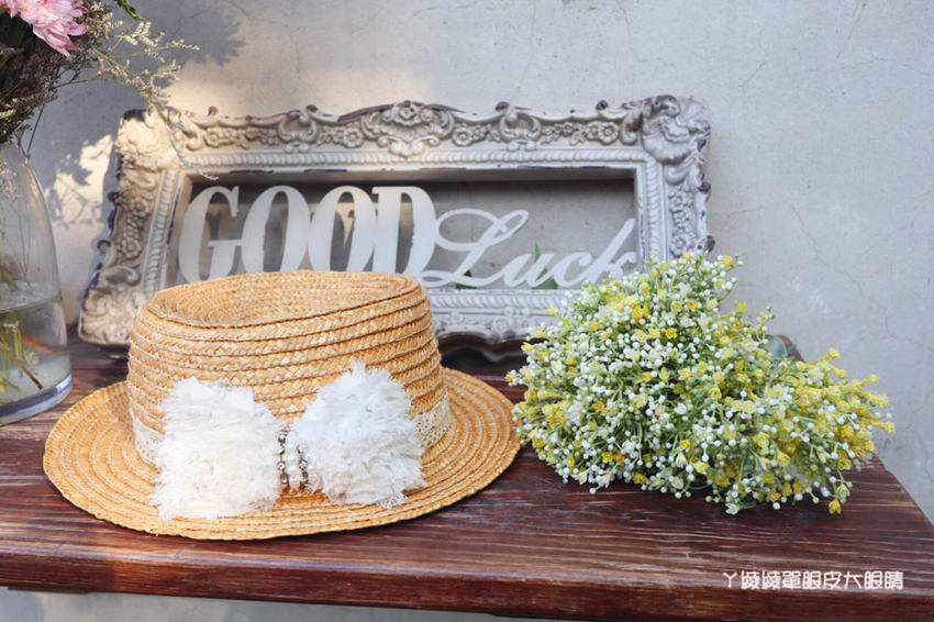 新竹美食推薦紅瓦紫藤！藏身在竹北新瓦屋小法式鄉村風格早午餐咖啡廳，浪漫氣質老闆娘一手打造