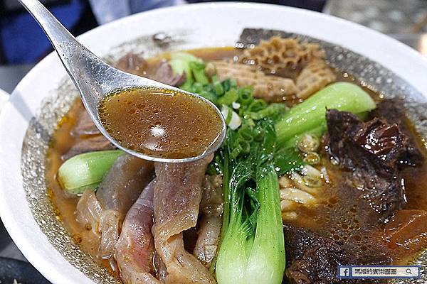 中山牛肉麵【神仙川味牛肉麵/GTD手搖飲】台北牛肉麵節盲測雙料冠軍/大碗滿意天官賜福麵