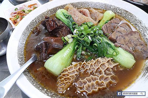 中山牛肉麵【神仙川味牛肉麵/GTD手搖飲】台北牛肉麵節盲測雙料冠軍/大碗滿意天官賜福麵