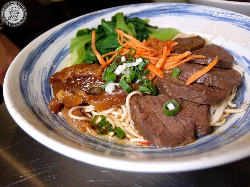 3牛肉乾拌麵2.jpg