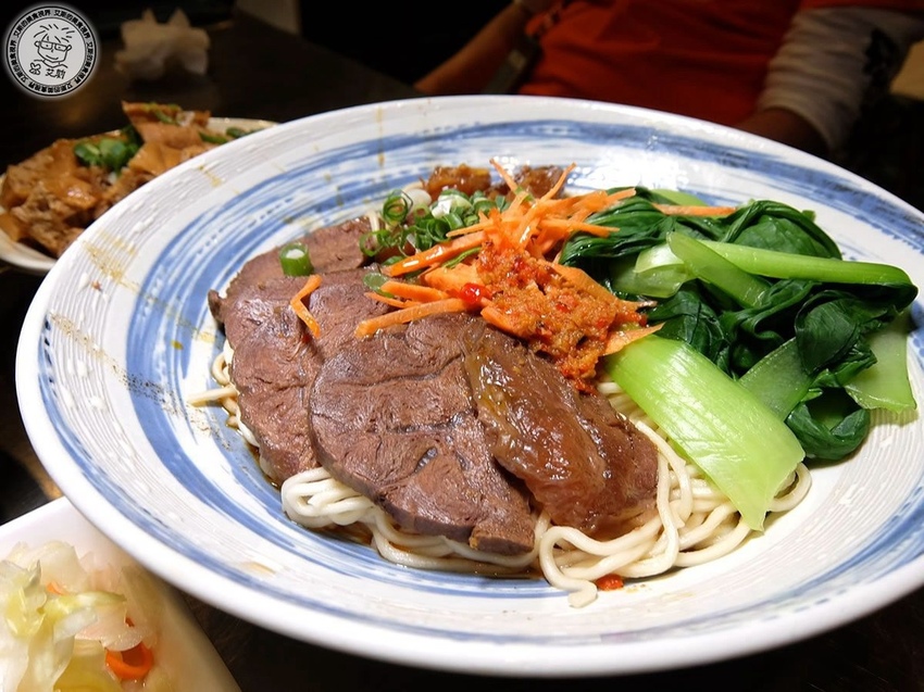 3牛肉乾拌麵1.jpg