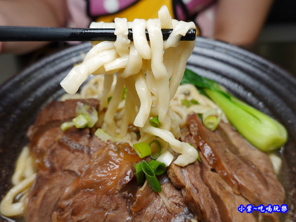 清燉牛肉麵-神仙牛肉麵 (8).jpg