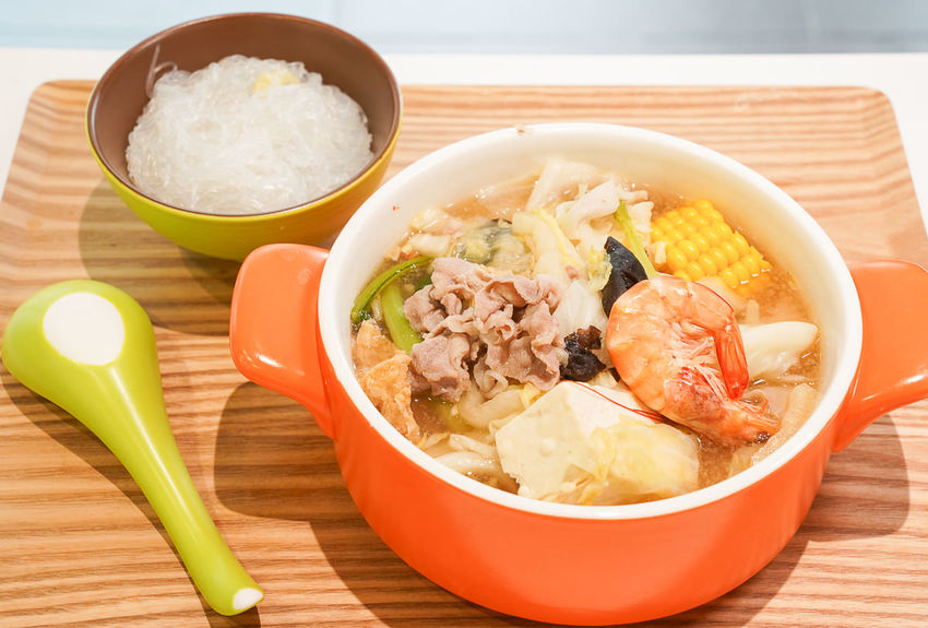 [高雄]12MINI高雄裕誠店-王品石二鍋新品牌(含菜單)~經典獨享鍋130元起內容超豐富 - 美食好芃友