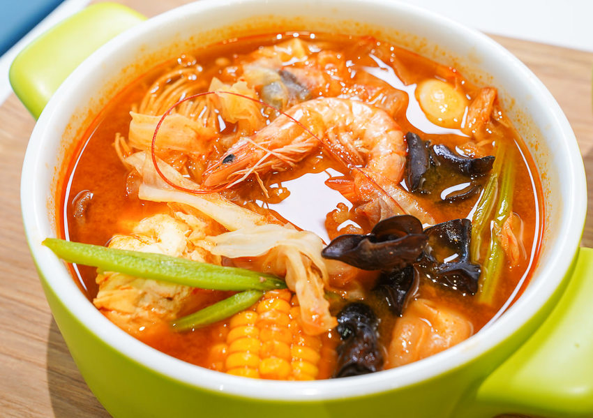 [高雄]12MINI高雄裕誠店-王品石二鍋新品牌(含菜單)~經典獨享鍋130元起內容超豐富 - 美食好芃友