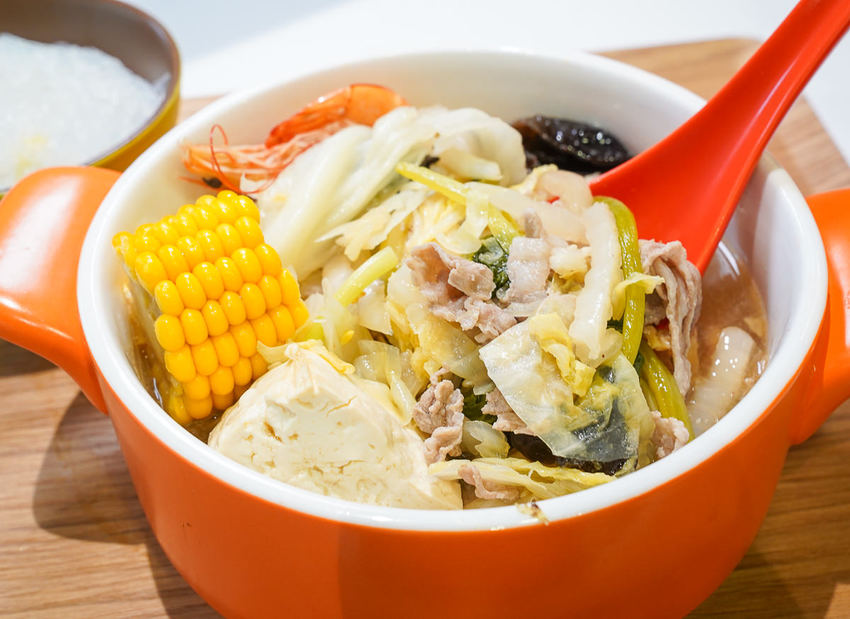 [高雄]12MINI高雄裕誠店-王品石二鍋新品牌(含菜單)~經典獨享鍋130元起內容超豐富 - 美食好芃友