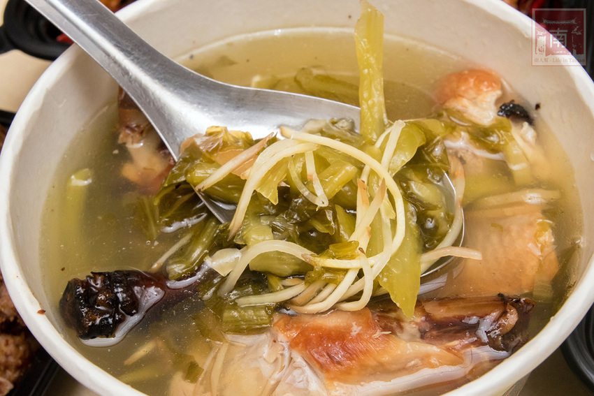 【臺南美食】防疫套餐新選擇|招牌半鴨三吃|手路菜一道100元起|烤鴨需事先預約|提供線上訂餐.線上結帳|共享一桌飯就是最好的時光~滿玥軒 - 南人幫