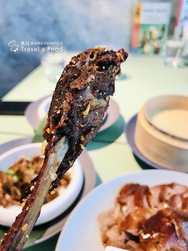 【食】桃園◆享鴨｜一鴨三吃，皮脆肉多汁，烤鴨與中華料理的美味新關係 @魚兒 x 牽手明太子的「視」界旅行