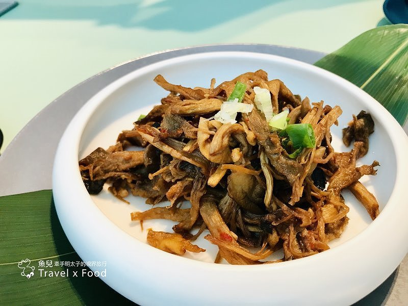 【食】桃園◆享鴨｜一鴨三吃，皮脆肉多汁，烤鴨與中華料理的美味新關係 @魚兒 x 牽手明太子的「視」界旅行