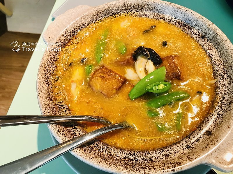 【食】桃園◆享鴨｜一鴨三吃，皮脆肉多汁，烤鴨與中華料理的美味新關係 @魚兒 x 牽手明太子的「視」界旅行