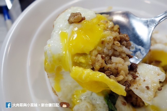 嫚饗麵食館 埔頂路麵店 新竹麵店 滑蛋咖哩 炒飯 麵食 (54)