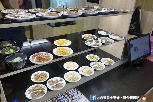 嫚饗麵食館 埔頂路麵店 新竹麵店 滑蛋咖哩 炒飯 麵食 (18)