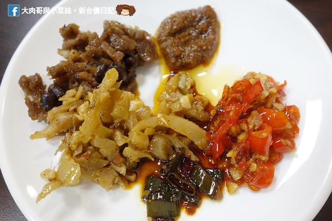 嫚饗麵食館 埔頂路麵店 新竹麵店 滑蛋咖哩 炒飯 麵食 (57)