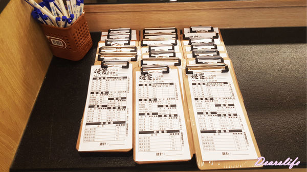 【新竹．東區】嫚饗麵食館ManXian｜傳統口味 獨家改良的平價美食｜餛飩麵、滑蛋咖哩、各式炒飯｜近清交、竹科、好事多