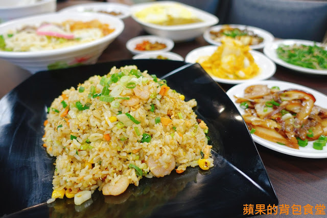 [食記] 新竹東區-嫚饗麵食館MAN XIANG 麵食 CP值爆表的食神等級雙蛋滷肉飯 滑蛋咖哩 便宜又大碗的麵飯選擇 來份平價小吃充滿一天元氣