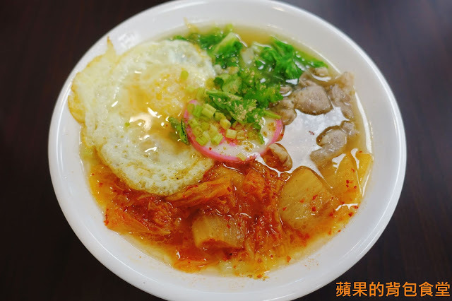 [食記] 新竹東區-嫚饗麵食館MAN XIANG 麵食 CP值爆表的食神等級雙蛋滷肉飯 滑蛋咖哩 便宜又大碗的麵飯選擇 來份平價小吃充滿一天元氣