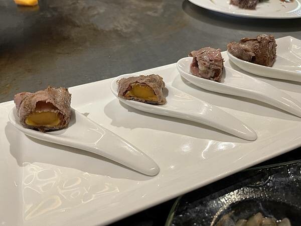 台北美食_夏慕尼新香榭鐵板燒(王品集團、國父紀念館站美食推薦 台北美食_夏慕尼新香榭鐵板燒(王品集團、國父紀念館站美食推薦