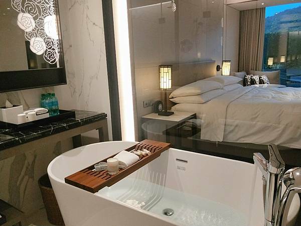 LINE_ALBUM_20211227_211227_16