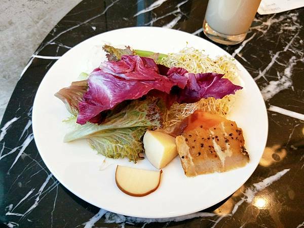 LINE_ALBUM_20211227_211227_42