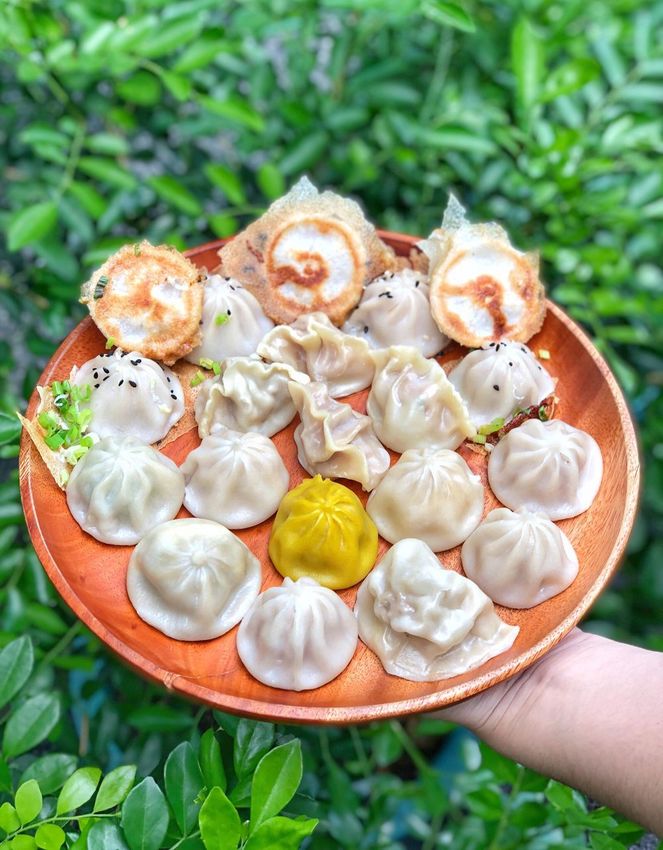 台南學甲美食【邵師傅薄皮生煎湯包】你吃過臭豆腐湯包嗎!? 口味選擇高達17種 平價又美味的傳統小吃 台南美食l慈濟宮美食 | 小白只饗ㄔ美食