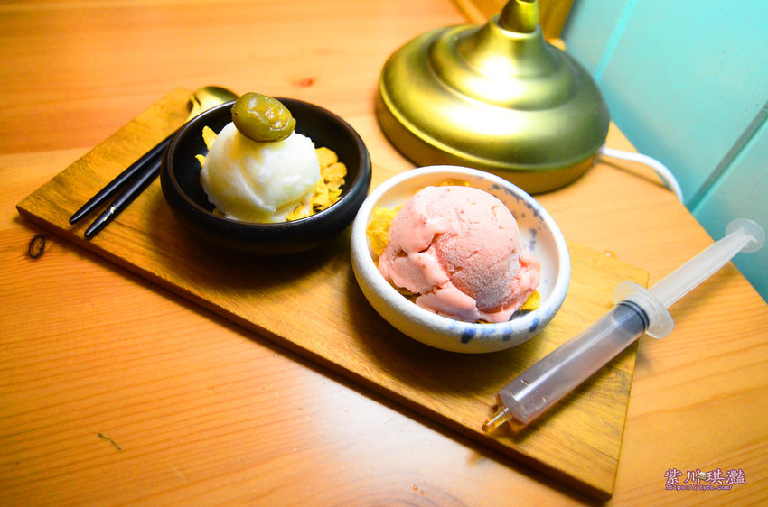 莓大梅小-0001 莓大梅小-0001