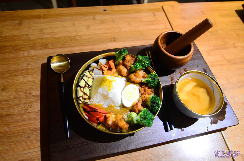 金灑阿里山咖哩雞-0002 金灑阿里山咖哩雞-0002