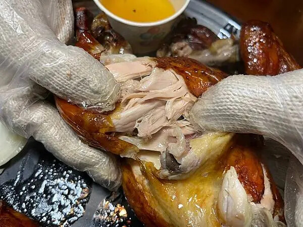 LINE_ALBUM_雞老闆_250224_37