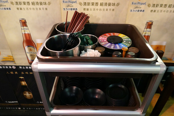 台北市文山區原塊肉自製醬料串燒台北居酒屋-師大學生最愛的雞老闆萬隆店，壽星免費送烤雞、學生399吃機、清梅酒無限暢飲方案