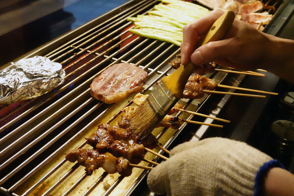台北市文山區原塊肉自製醬料串燒台北居酒屋-師大學生最愛的雞老闆萬隆店，壽星免費送烤雞、學生399吃機、清梅酒無限暢飲方案