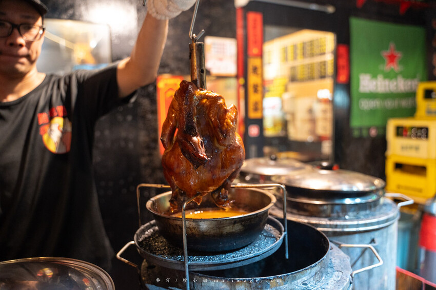 雞老闆桶仔雞萬隆店|這次老闆不只生日要請你吃雞,新推的清酒梅酒喝到飽,聚餐首選啦!