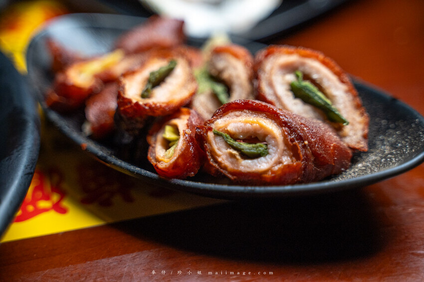 雞老闆桶仔雞萬隆店|這次老闆不只生日要請你吃雞,新推的清酒梅酒喝到飽,聚餐首選啦!