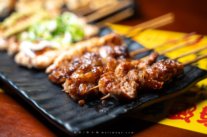 雞老闆桶仔雞萬隆店|這次老闆不只生日要請你吃雞,新推的清酒梅酒喝到飽,聚餐首選啦!