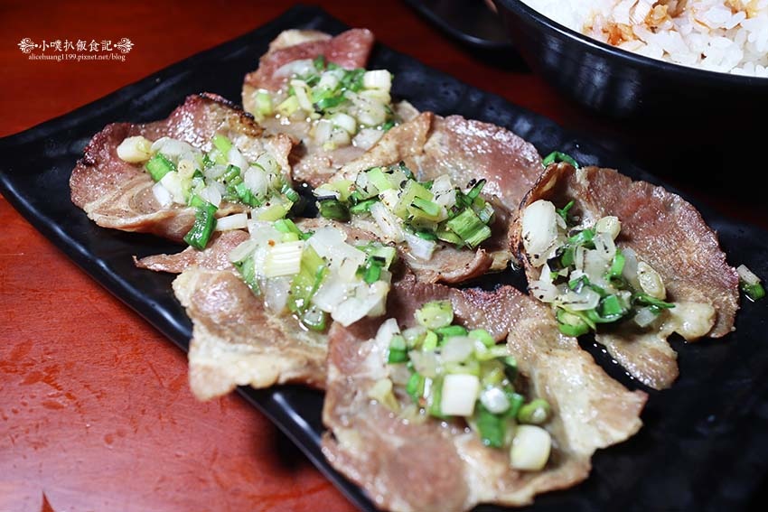 【台北文山區美食】『雞老闆桶仔雞 萬隆店』近萬隆站/當月壽星 【台北文山區美食】『雞老闆桶仔雞 萬隆店』近萬隆站/當月壽星