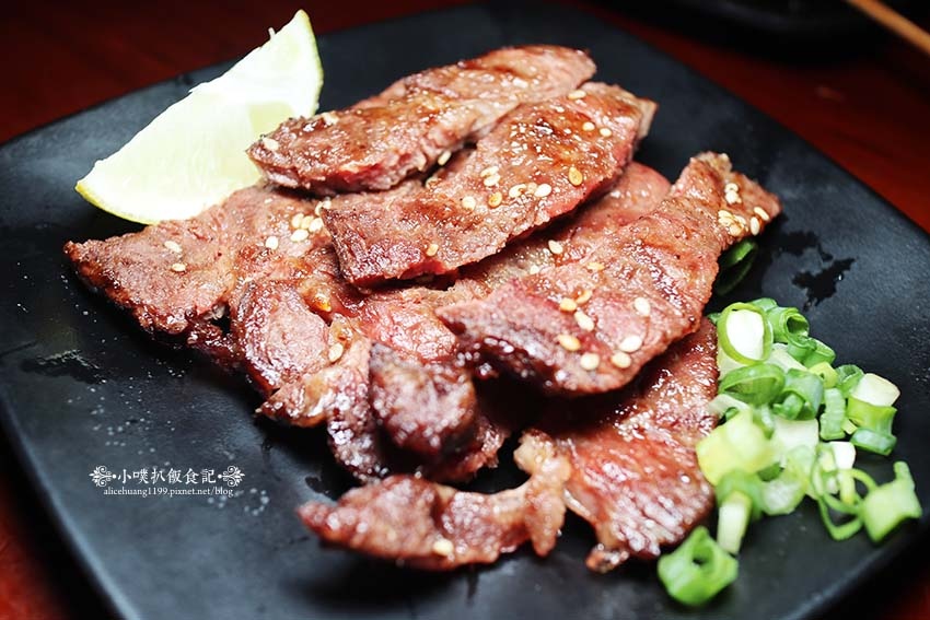 【台北文山區美食】『雞老闆桶仔雞 萬隆店』近萬隆站/當月壽星 【台北文山區美食】『雞老闆桶仔雞 萬隆店』近萬隆站/當月壽星