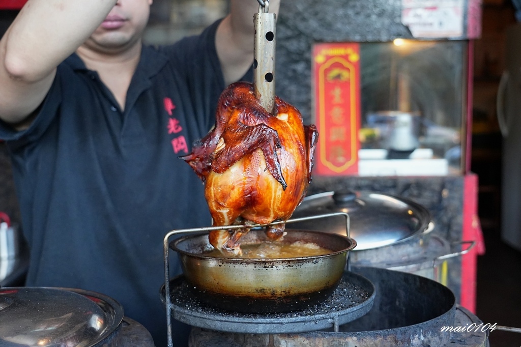 台北桶仔雞推薦｜雞老闆桶仔雞萬隆店～不限時用餐環境還免收服務